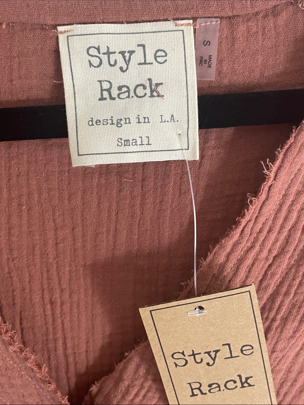 Style Rack Rust Button-Down Women's Top with Pockets - Picture 4 of 6